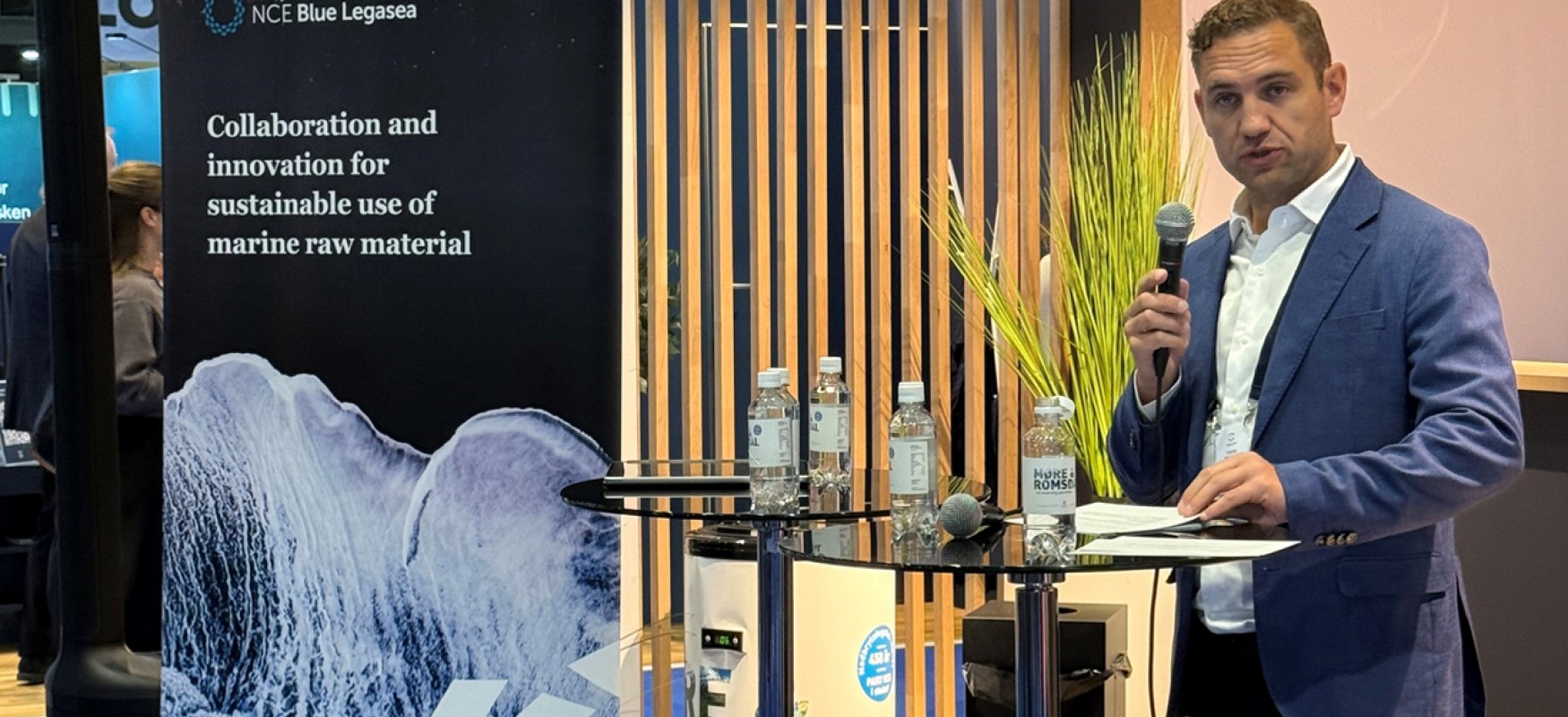 Thordur presenting at Aqua Nor in Trondheim