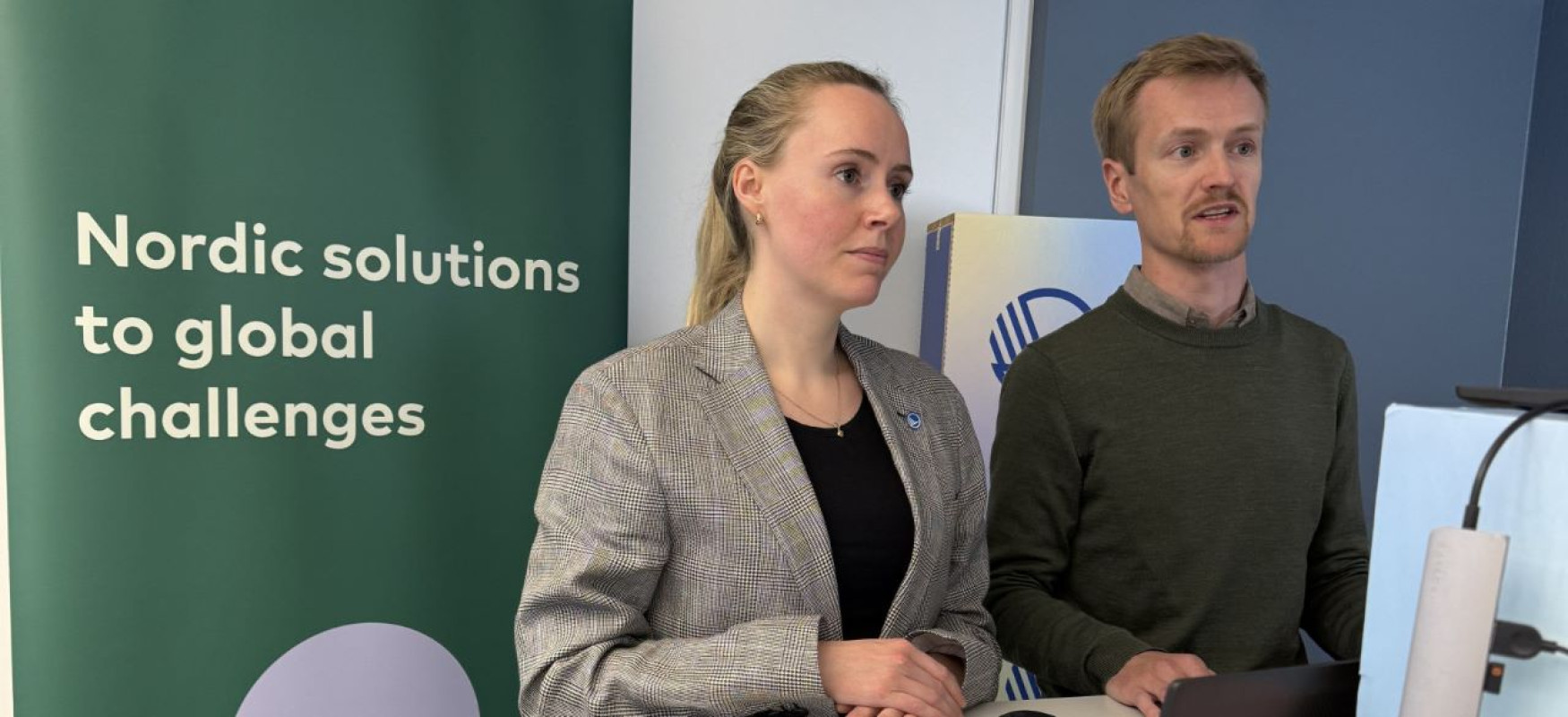 Hege and Emil holds a webinar